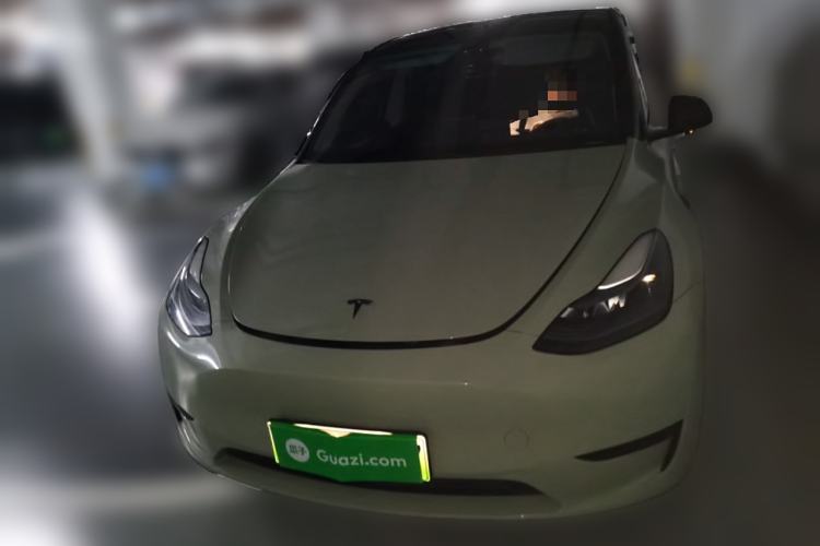 Used Tesla Model Y 2022 Rear-Wheel-Drive Version Front