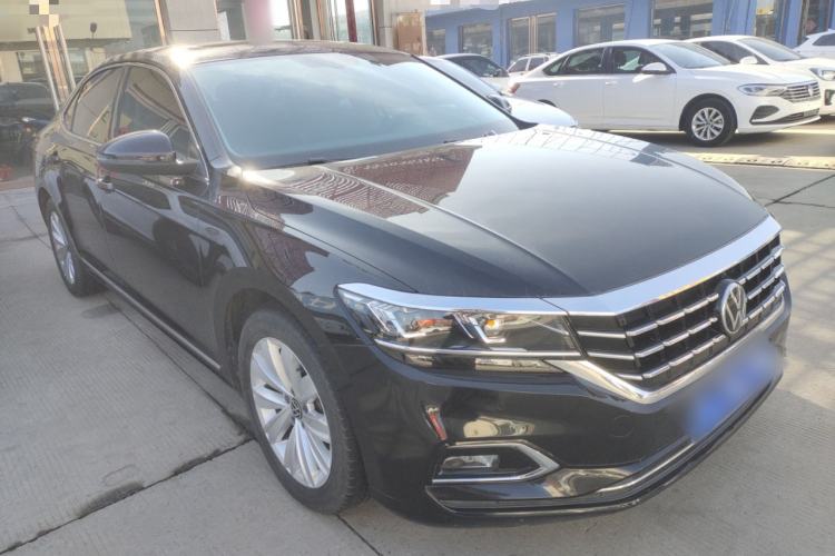 Used Volkswagen Passat 2020 Facelift 330TSI Elite Edition China VI Standard