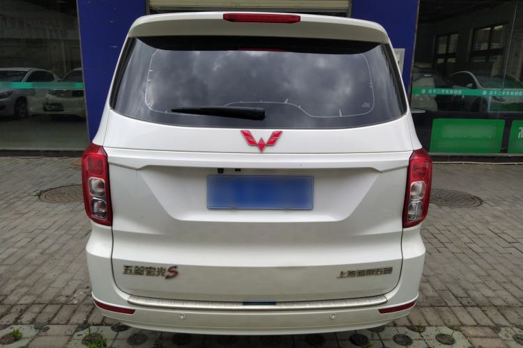 Used Wuling Hongguang 2018 1.5L S Comfort Model L2B
