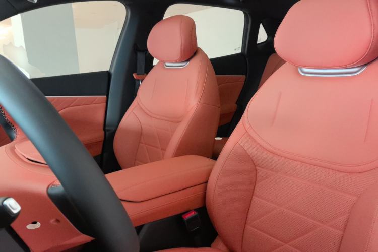 Used Deepal S05 2024 200Max Range-Extended Long-Range Version
