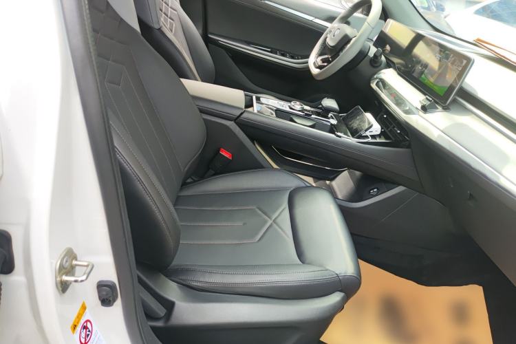 Used CHANGAN Ruicheng PLUS 2023 1.5T DCT Navigation Edition