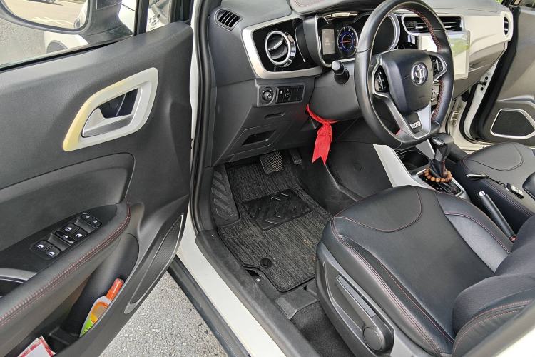 Used Brilliance V3 2015 1.5L Automatic Smart Version
