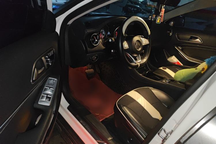 Used Mercedes-Benz GLA 2019 GLA 200 Fashion Model Driver Seat