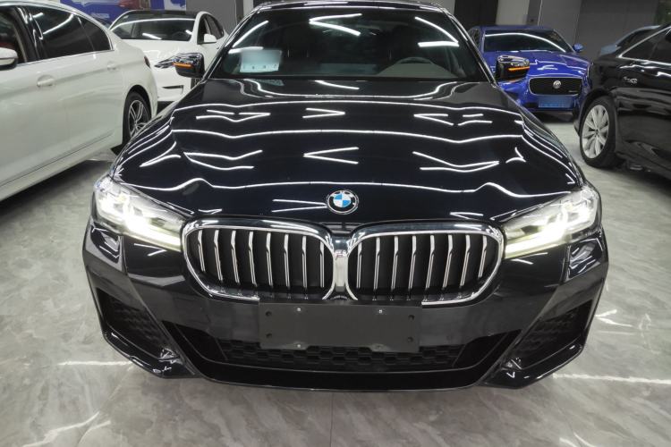 Used BMW 5 Series 2022 Second Facelift 525Li M Sport Package

