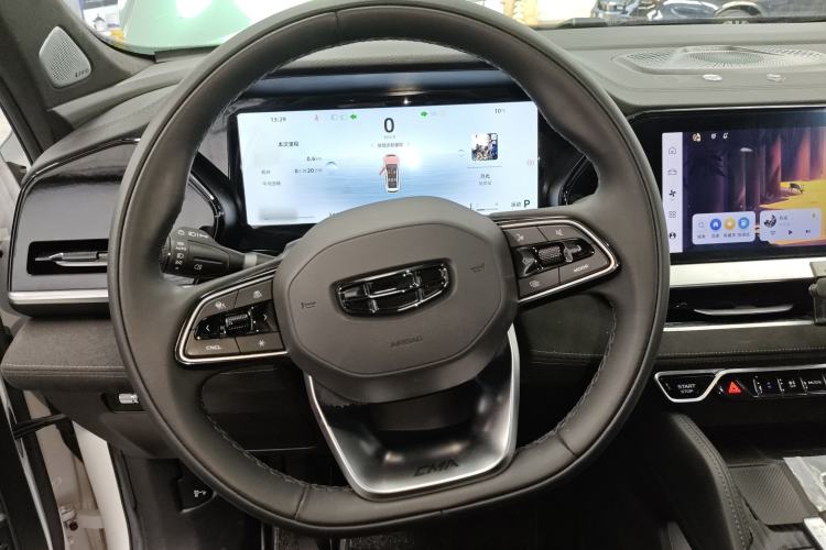 Used Geely Auto Monjaro L 2024 2.0TD High-Power Automatic Two-Wheel Drive Skyline Edition