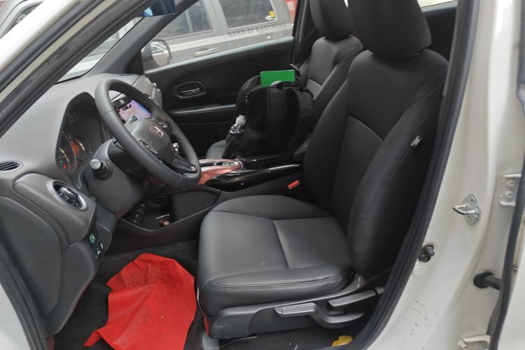 Used Honda XR-V 2015 1.8L VTi CVT Luxury Edition
