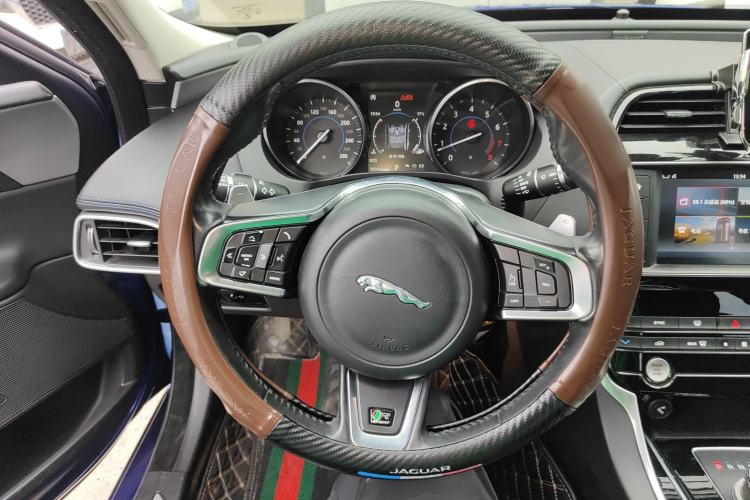 Used Jaguar XE 2018 2.0T 250 PS Two-Wheel-Drive R-Sport Sport Edition