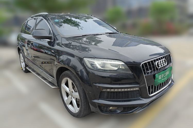 Used Audi Q7 2014 35 TDI Sport Edition Front Right 45 Deg