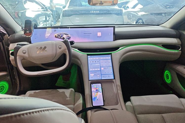 Used IM L6 2025 Max Center Console