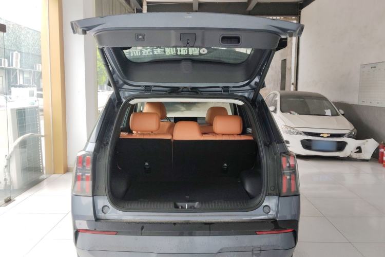 Used AION V 2024 Aion Tyrannosaurus 650 LiDAR Edition