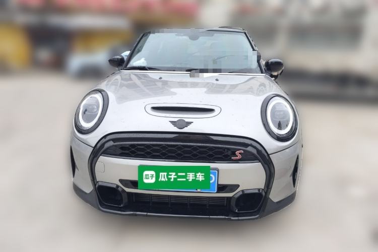 Used MINI MINI 2023 Updated 2.0T COOPER S Artist