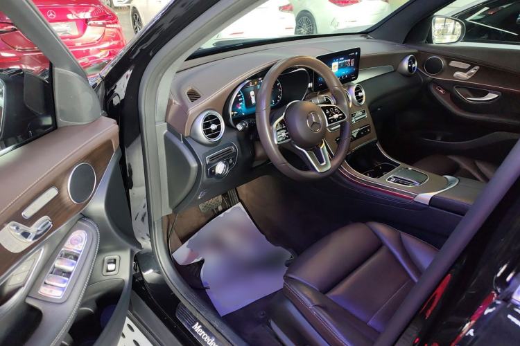 Used Mercedes-Benz GLC 2021 GLC 260 L 4MATIC Luxury Model
