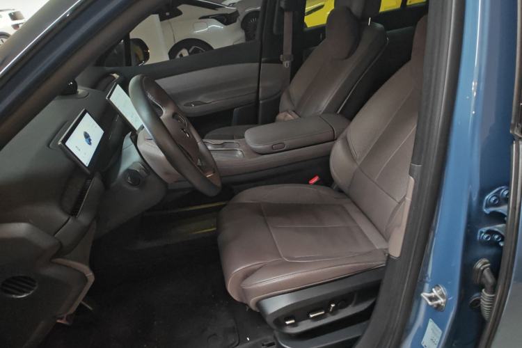Used Nio ES7 2022 75 kWh Left Front Seat