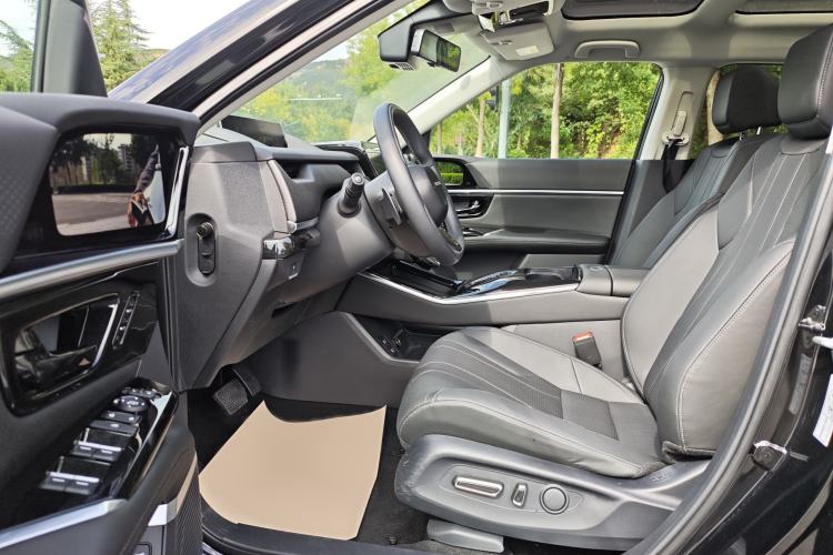 Used Honda P7 2025 Rear-Drive Long-Range Pro
