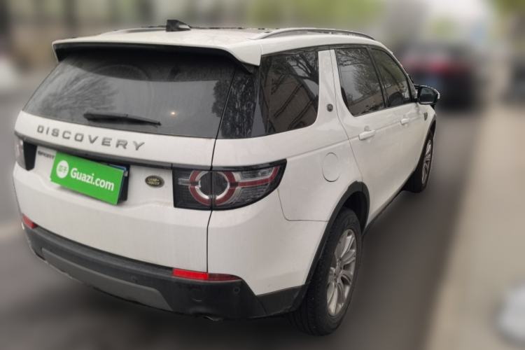 Used Land Rover Discovery Sport 2018 240 PS SE Version