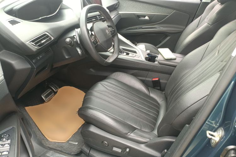 Used Peugeot 5008 2017 380THP 7-Seater Luxury Edition