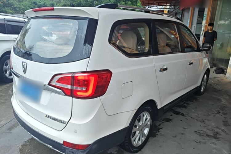 Used Baojun 730 2016 1.8L iAMT Comfort Version 7 Seats
