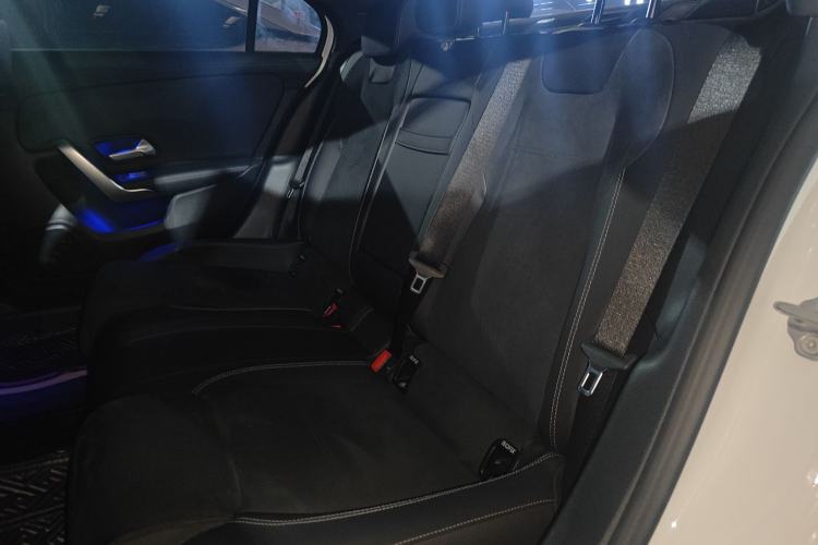 Used Mercedes-Benz A-Class 2022 Revised Version A 200 L Sport Sedan Fashionable Style