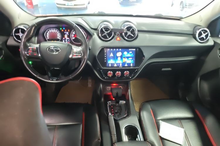 Used Soueast DX3 2016 1.5T CVT Flagship Model Center Console