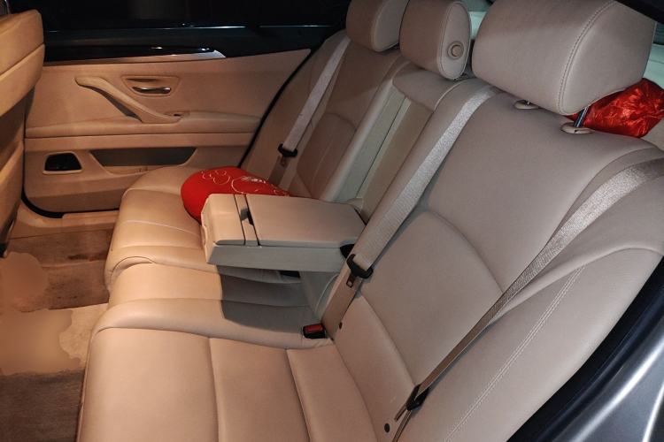 Used BMW 5 Series 2012 530Li Leading Model