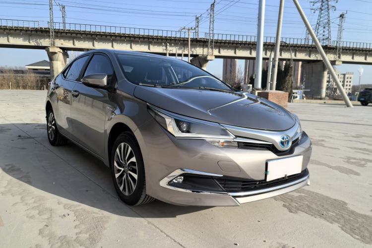 Used Toyota Corolla 2017 Revised Dual-Engine 1.8L E-CVT Leading Edition
