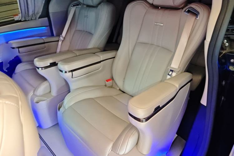 Used Toyota Sienna 2023 2.5L Hybrid Comfort Edition