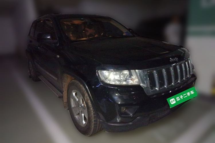 Used Jeep Grand Cherokee 2011 Revised Version 3.6L Comfort Edition
