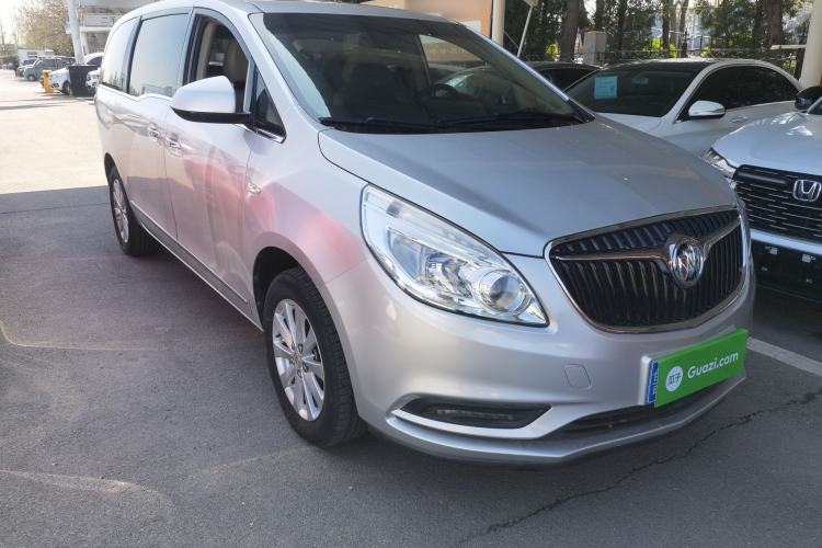 Used Buick GL8 2017 25S Luxury Version China V Standard Front Right 45 Deg