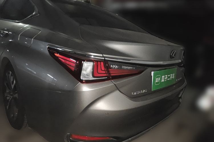 Used Lexus ES 2021 200 Excellence Edition