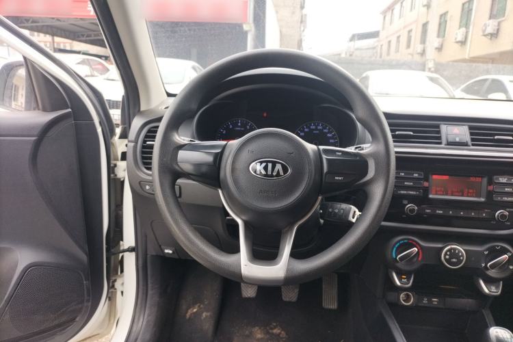 Used Kia K2 2017 Sedan 1.4L Manual Transmission 15th Anniversary Special Edition GLS
