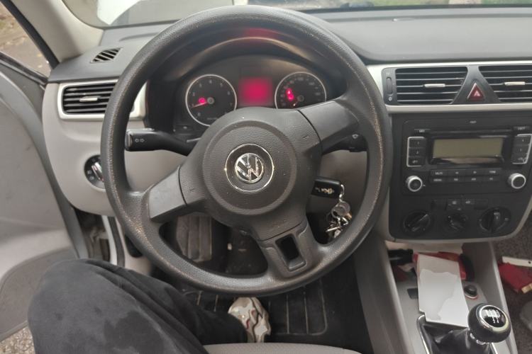 Used Volkswagen Bora 2012 1.6L Manual Fashion Edition
