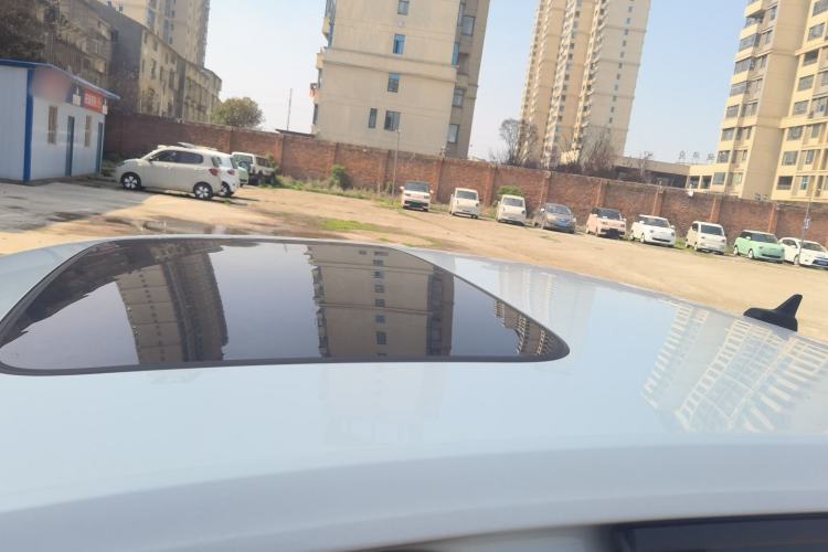 Used Volkswagen Lavida Pure Electric 2019 Enjoyment Edition Roof