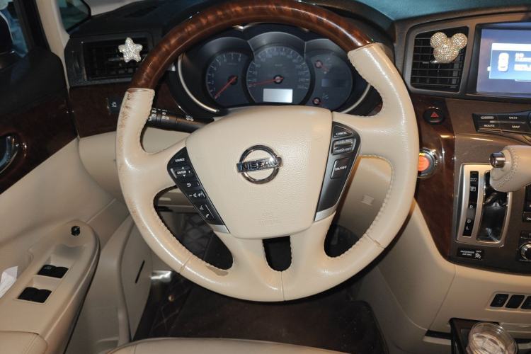 Used Nissan Quest 2015 3.5L SL
