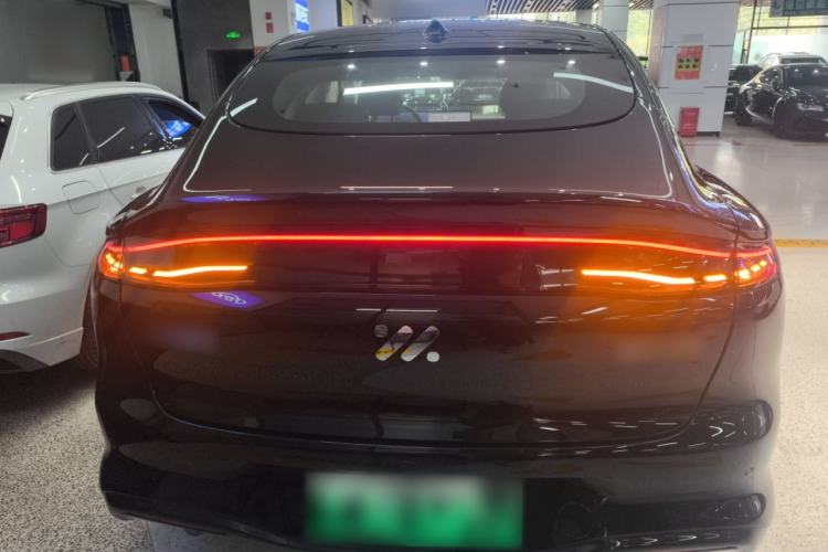 Used IM LS6 2026 Model Range-Extending 66 Max+ Rear