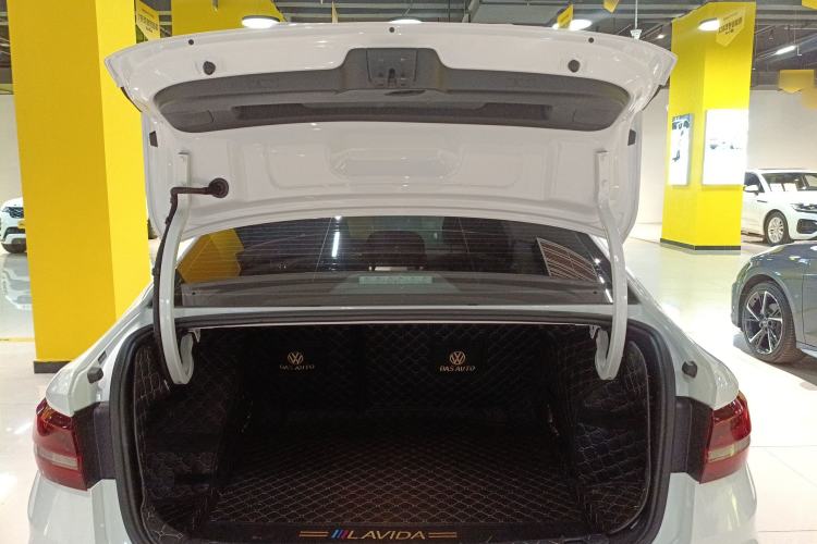 Used Volkswagen Lavida 2023 280TSI DSG Full-Comfort Edition
