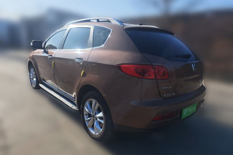 Used Luxgen Great 7 SUV 2011 2.2T Four-Wheel Drive ZhiZun Version
