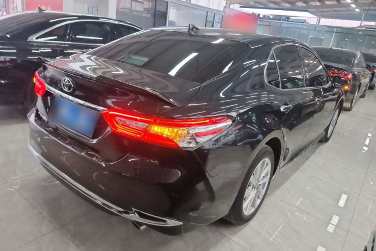 Used Toyota Camry 2023 2.0G Luxury Edition