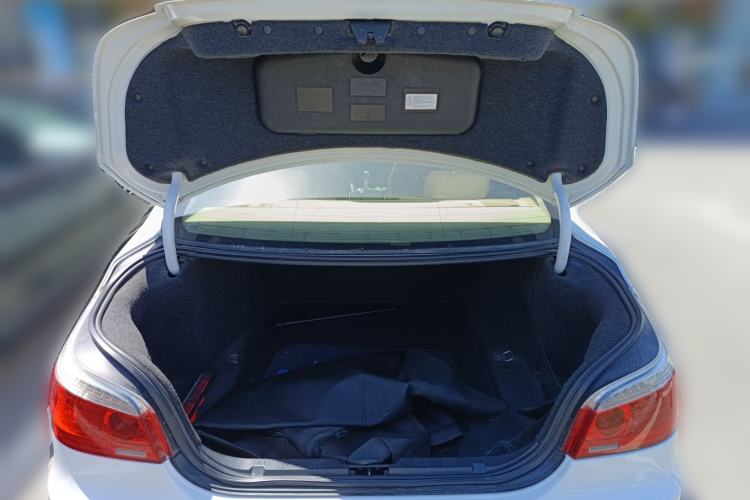 Used BMW 5 Series 2010 520Li Leading Model Trunk