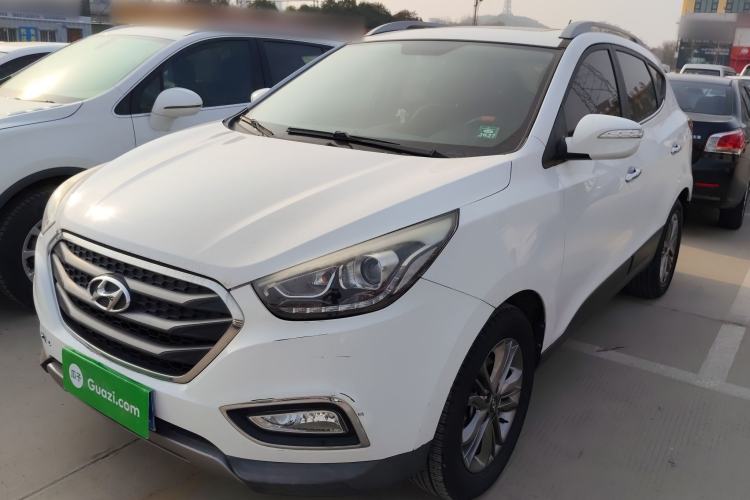 Used Hyundai ix35 2015 2.0L Automatic 2WD Smart Version China V Standard