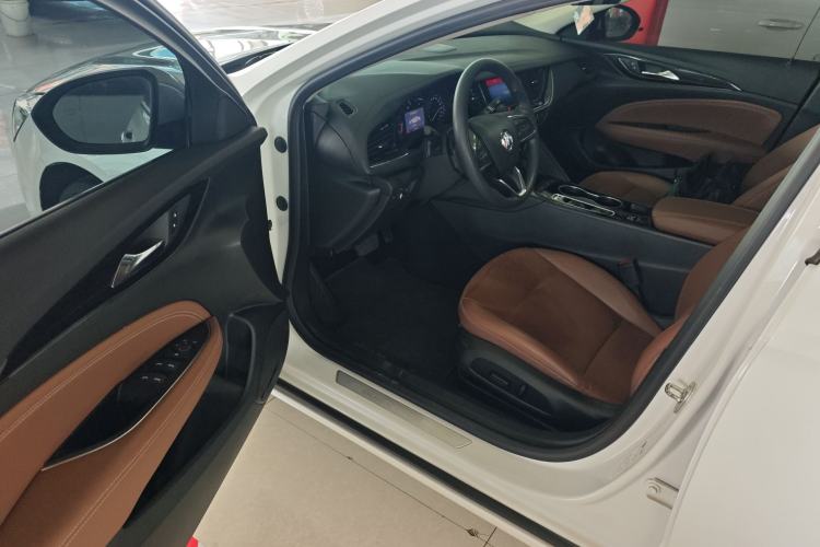 Used Buick Regal 2022 552T Smart Edition