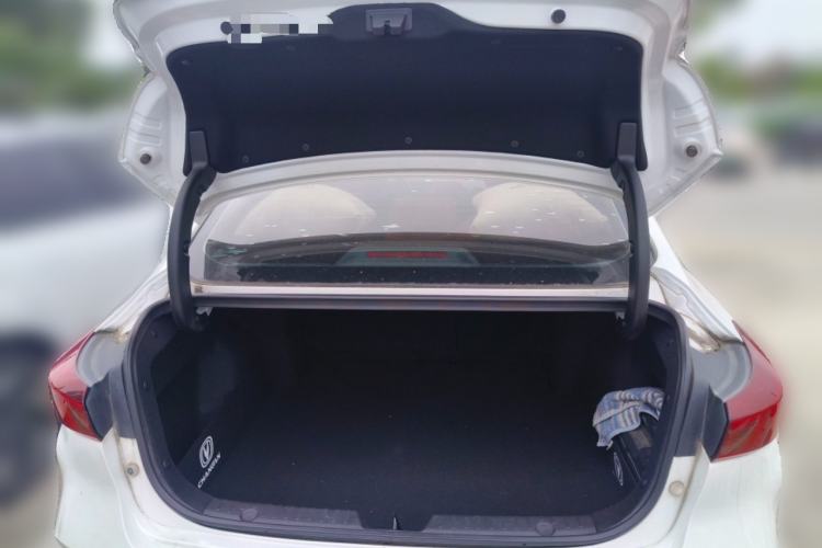 Used CHANGAN Eado 2021 PLUS Blue Whale NE 1.4T GDI DCT Prestige Model Trunk