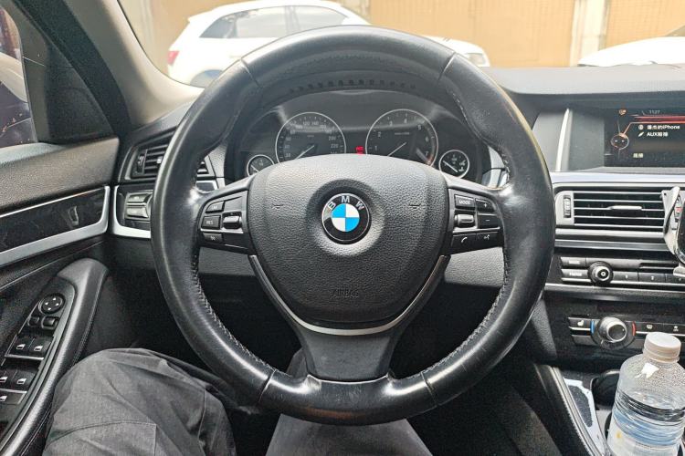 Used BMW 5 Series 2017 520Li Elegant Edition
