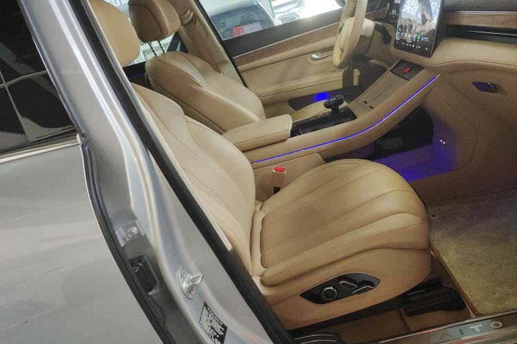 Used Hima AITO M7 2024 1.5T Intelligent Driving 4WD Max Edition 5 Seats
