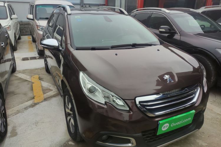 Used Peugeot 2008 2014 1.6L Automatic Navigation Edition Front Right 45 Deg