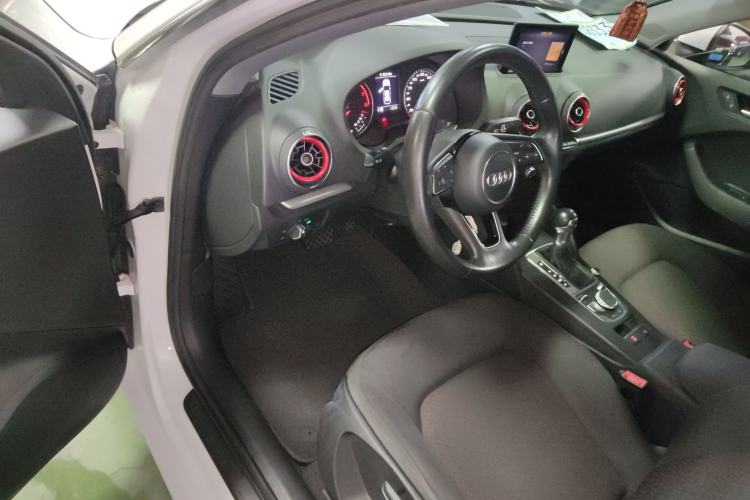 Used Audi A3 2018 30th Anniversary Edition Sportback 35 TFSI Ambition Model