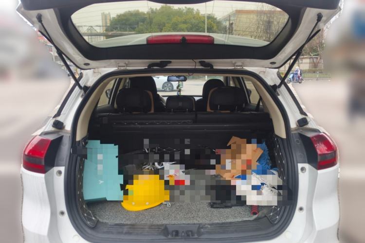 Used Geely Auto Emgrand X7 Sport 2020 1.8TD DCT Two-Wheel Drive Smart Connect 4G-Enabled Version
