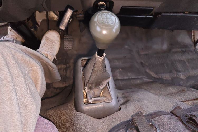 Used Jinbei Hiace 2020 2.0L Xiangyun Series Luxury Van High Roof China VI Standard Model 1TZS
