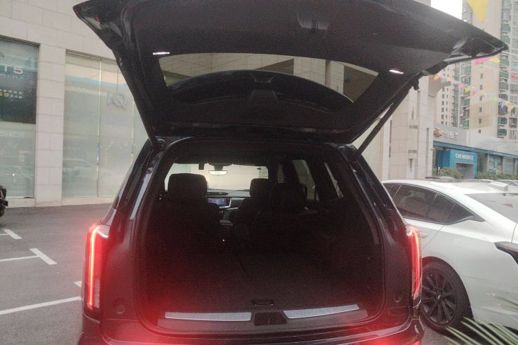 Used Cadillac XT6 2025 2.0T Six-Seater All-Wheel-Drive Prestige Executive Black Label Version
