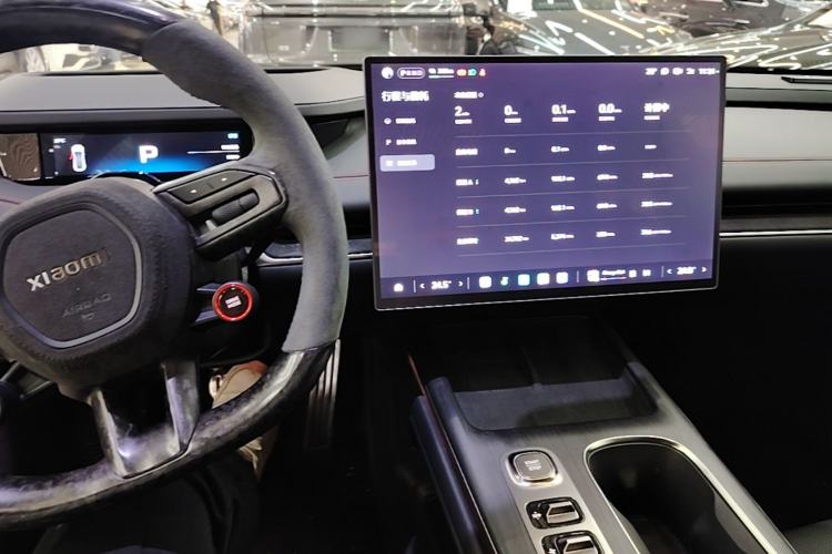 Used Xiaomi Auto SU7 2024 Four-Wheel Drive Ultra-Long Range Advanced Intelligent Driving Max Edition