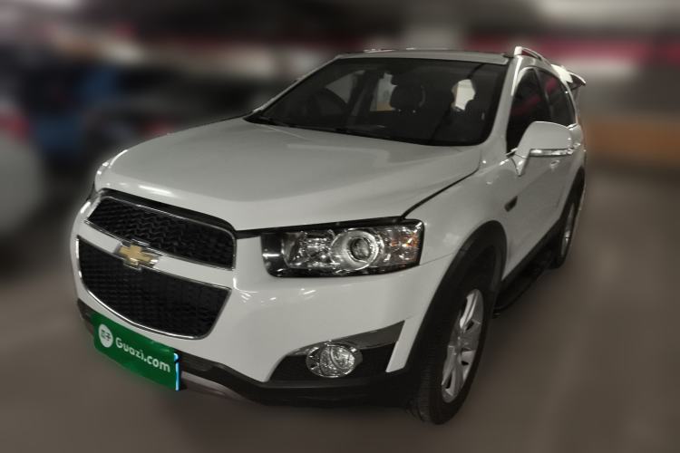 Used Chevrolet Captiva 2012 2.4L 4x4 Flagship Edition 7 Seats